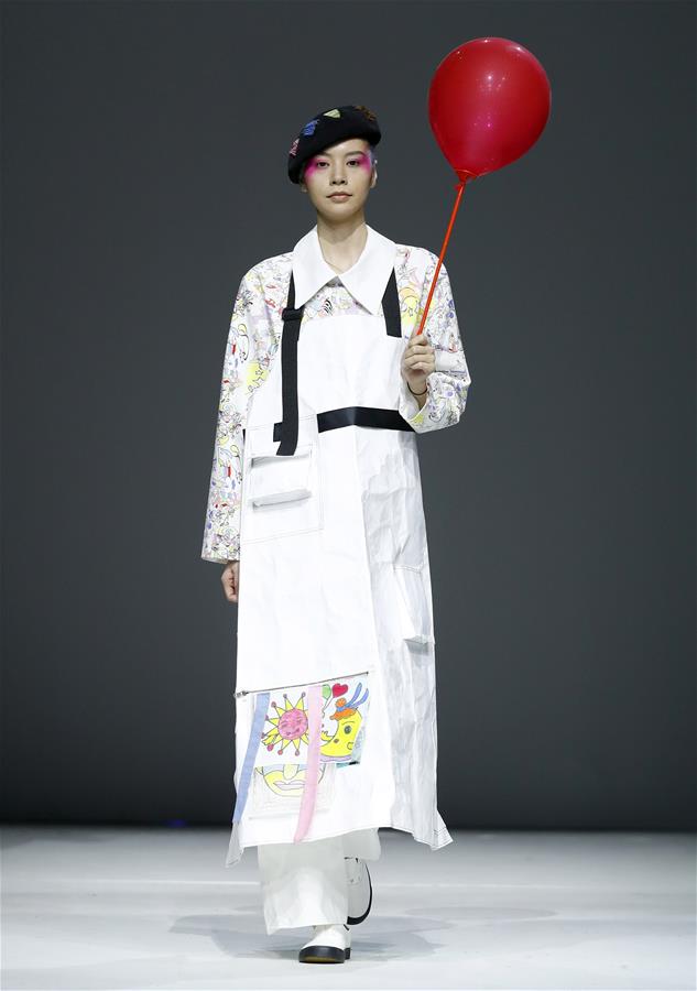 CHINA-BEIJING-GRADUATE FASHION WEEK (CN)