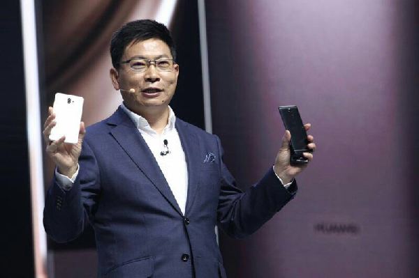 華為發(fā)布Mate9系列新品:進(jìn)一步卡位高端市場
