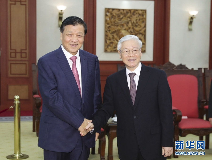 應越南共產黨邀請，中共中央政治局常委、中央書記處書記劉云山9月18日至19日對越南進行正式訪問。這是9月18日，劉云山在河內會見越共中央總書記阮富仲。 新華社記者 丁林 攝