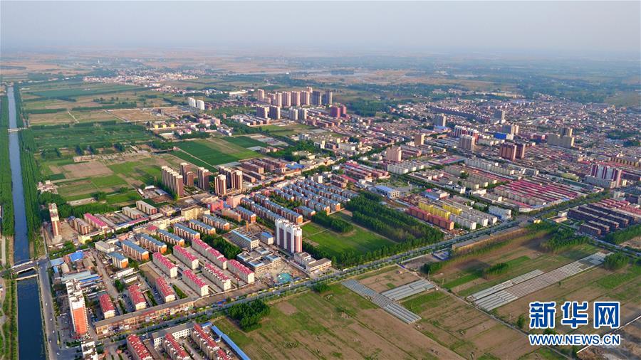 （新華全媒頭條&middot;圖文互動）（2）開啟新征程　譜寫新史詩&mdash;&mdash;以習近平同志為核心的黨中央引領中國特色社會主義進入新時代