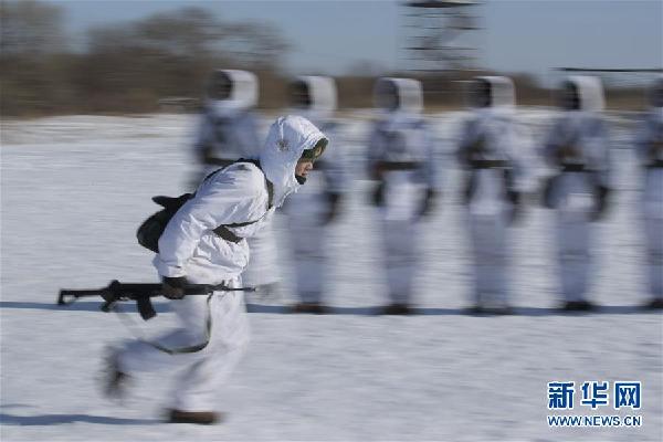 (新春走基層·圖文互動(dòng))(3)東極哨所:不負(fù)青春,無(wú)愧朝陽(yáng)