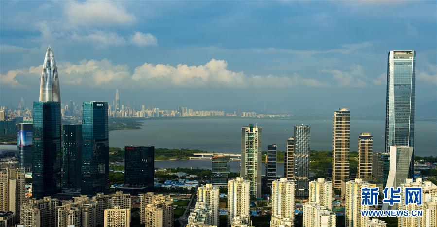 （新華全媒頭條&middot;百城百縣百企調(diào)研行&middot;圖文互動(dòng)）（10）從&ldquo;深圳速度&rdquo;到&ldquo;中國(guó)高度&rdquo;&mdash;&mdash;深圳經(jīng)濟(jì)特區(qū)創(chuàng)新發(fā)展紀(jì)實(shí)