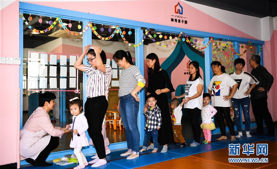 （新華全媒頭條&middot;圖文互動）（3）重建&ldquo;熟人社會&rdquo; 外來人變自家人&mdash;&mdash;廣州三元里融合社區煉成記 