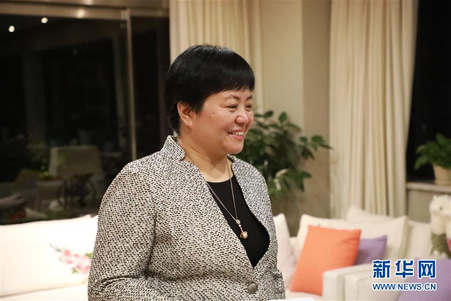 （愛(ài)國(guó)情 奮斗者&middot;圖文互動(dòng)）（1）融入國(guó)際貿(mào)易海洋的&ldquo;一滴水&rdquo;&mdash;&mdash;記跨境電商物流&ldquo;巾幗英雄&rdquo;徐平