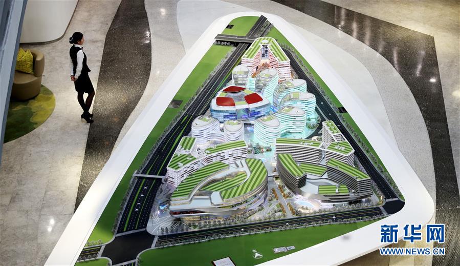 （新華全媒頭條&middot;壯麗70年 奮斗新時代&mdash;&mdash;推動高質量發展調研行&middot;圖文互動）（10）百尺竿頭再登攀&mdash;&mdash;高質量發展的&ldquo;上海答卷&rdquo;