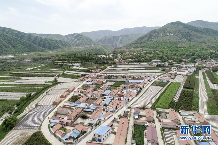 (新華全媒頭條·壯麗70年·奮斗新時(shí)代·圖文互動(dòng))(16)中國減貧的西海固報(bào)告