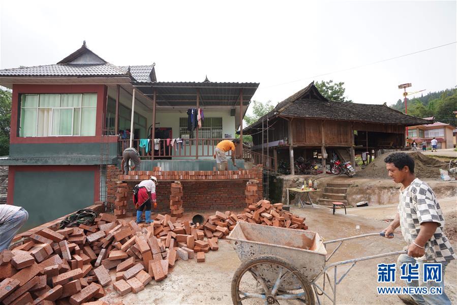 （直過民族脫貧攻堅&middot;圖文互動）（3）&ldquo;人類童年&middot;西盟佤部落&rdquo;成長記