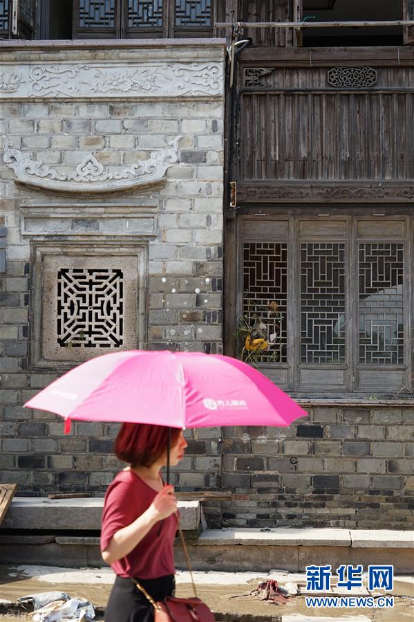 （關注&ldquo;利奇馬&rdquo;&middot;圖文互動）（1）古城洪災 八方馳援&mdash;&mdash;洪水災害下的浙江臨海現場目擊