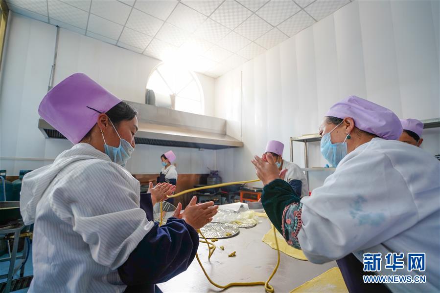 （新華全媒頭條&middot;決戰決勝脫貧攻堅&middot;圖文互動）（9）以沖刺的狀態跑出決勝的姿態&mdash;&mdash;&ldquo;三區三州&rdquo;甘肅深貧區脫貧攻堅報告