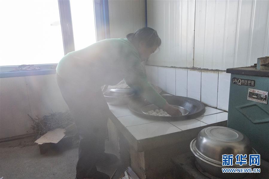 (圖文互動)(4)從“輕工漁網(wǎng)重工馬掌”到“圓夢小康”——“中國東極”脫貧攻堅剪影