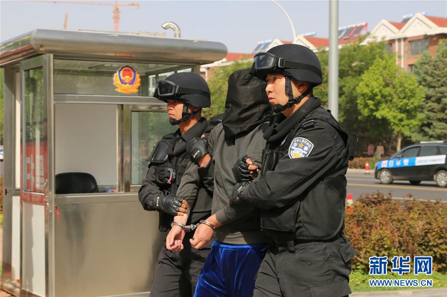 （新華全媒頭條&middot;圖文互動(dòng)）（2）擊楫中流正當(dāng)時(shí)&mdash;&mdash;全國掃黑除惡專項(xiàng)斗爭(zhēng)推進(jìn)紀(jì)實(shí)