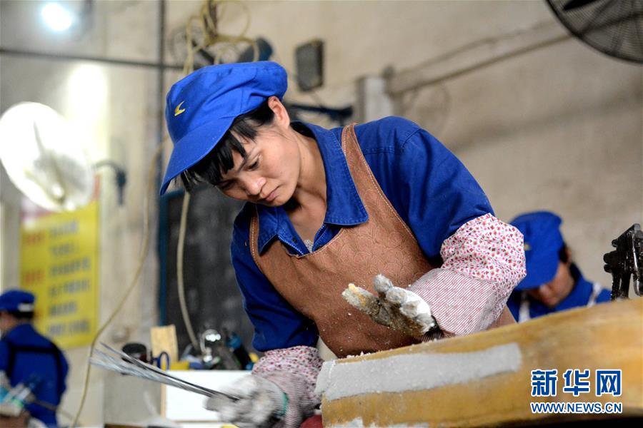 （新春走基層&middot;圖文互動）（2）聾啞姐妹的無聲春運