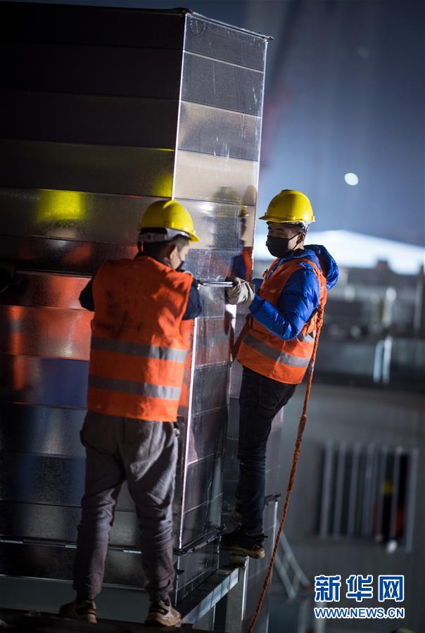 (新華全媒頭條)(9)非常“10+1”——武漢春節假期延長第一天掃描