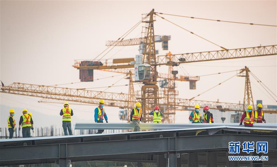 （新華全媒頭條&middot;圖文互動）（2）將戰&ldquo;疫&rdquo;進行到底！&mdash;&mdash;寫在武漢疫情防控的關鍵階段
