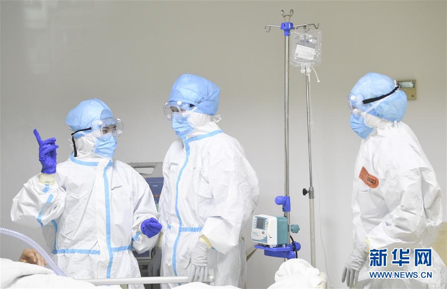 （一線抗疫群英譜&middot;圖文互動）（2）&ldquo;我已躬身入局，勢要共渡難關(guān)!&rdquo;&mdash;&mdash;戰(zhàn)&ldquo;疫&rdquo;一線醫(yī)生黃霞