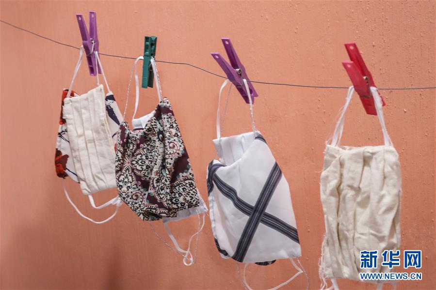 （海外抗疫故事&middot;圖文互動）（6）通訊：自制口罩回饋社會&mdash;&mdash;巴西桑巴舞校&ldquo;巧手抗疫&rdquo;