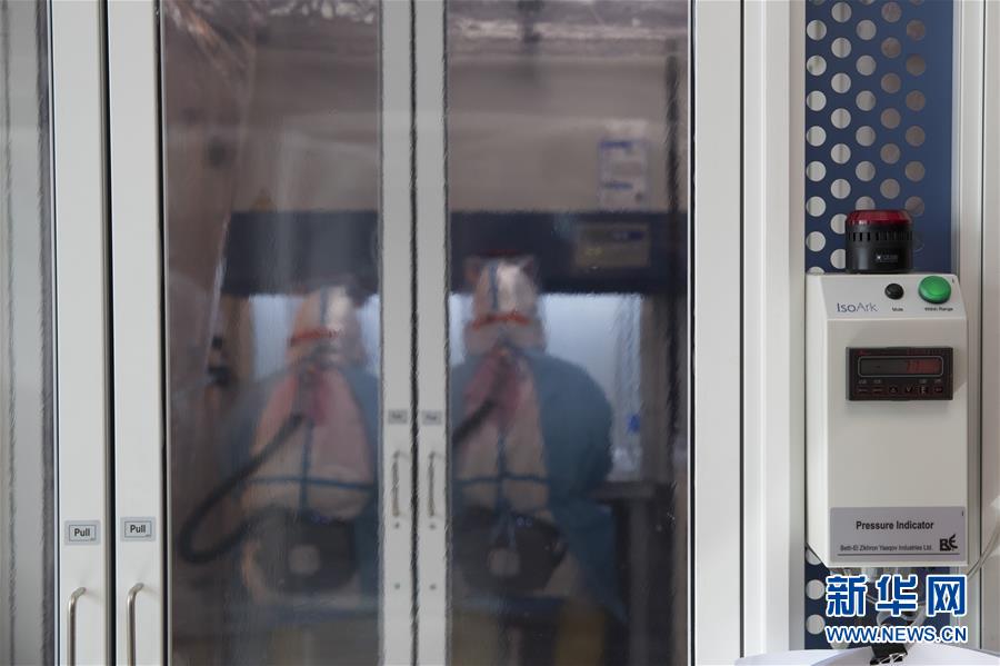 （在習近平新時代中國特色社會主義思想指引下&mdash;&mdash;新時代新作為新篇章&middot;習近平總書記關切事&middot;圖文互動）（2）祛疫未竟 征衣不解&mdash;&mdash;綏芬河小城的抗疫故事