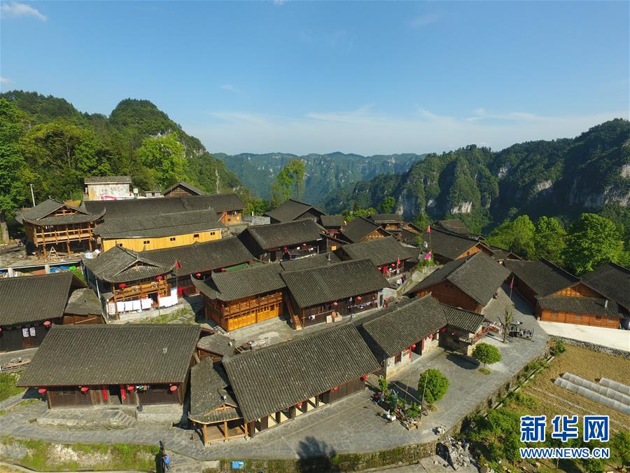 （新華全媒頭條&middot;圖文互動）（6）初夏，循著總書記的腳步探訪產業扶貧新事