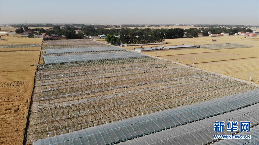 （決戰(zhàn)決勝脫貧攻堅(jiān)&middot;圖文互動(dòng)）（1）采訪(fǎng)札記：與駐村扶貧干部老韓的&ldquo;鄉(xiāng)村夜話(huà)&rdquo;