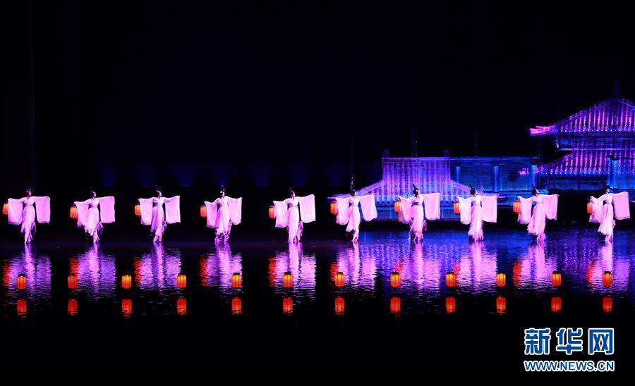 （新華全媒頭條&middot;圖文互動）（3）待到滿山紅葉時&mdash;&mdash;三峽重慶庫區踐行新發展理念面面觀