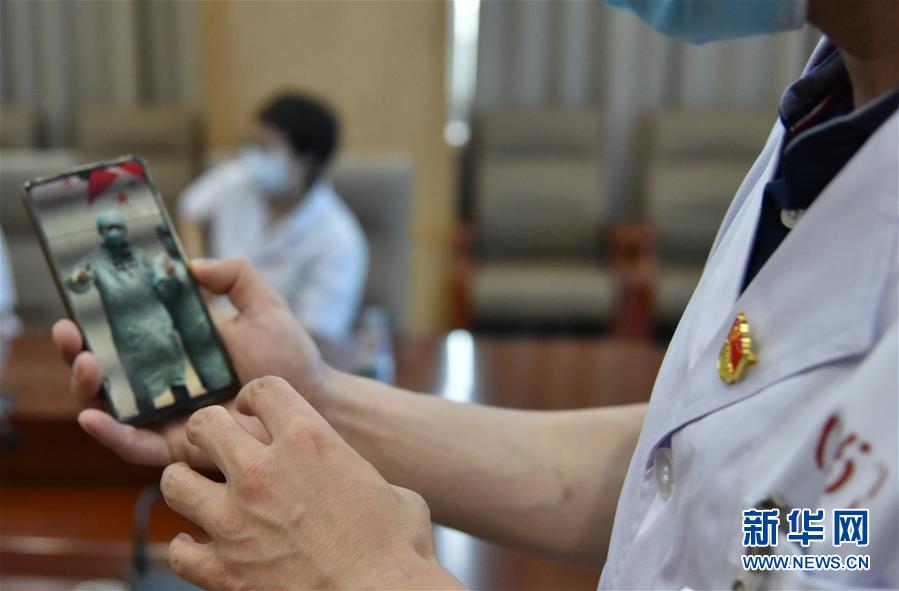 (圖文互動)(1)用生命照亮使命——追記“逆行者”于鐵夫