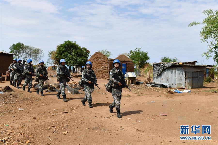 （新華全媒頭條&middot;圖文互動）（6）崢嶸歲月30年 中國藍盔衛和平