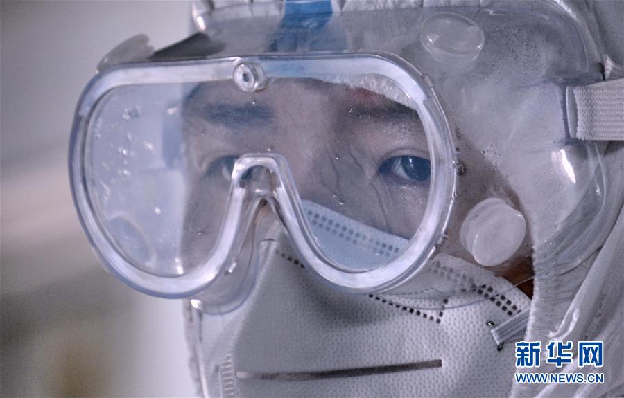 （新華全媒頭條&middot;圖文互動）（10）構筑守護城市、守護生命的堅強防線&mdash;&mdash;北京開展大規(guī)模核酸檢測