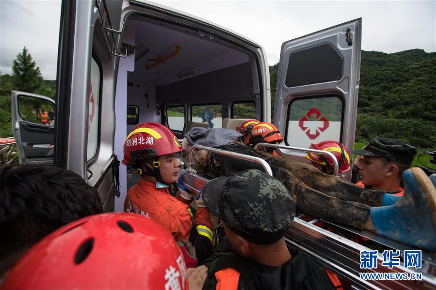 （防汛抗洪&middot;圖文互動）（10）湖北黃梅山體滑坡事故救援紀實