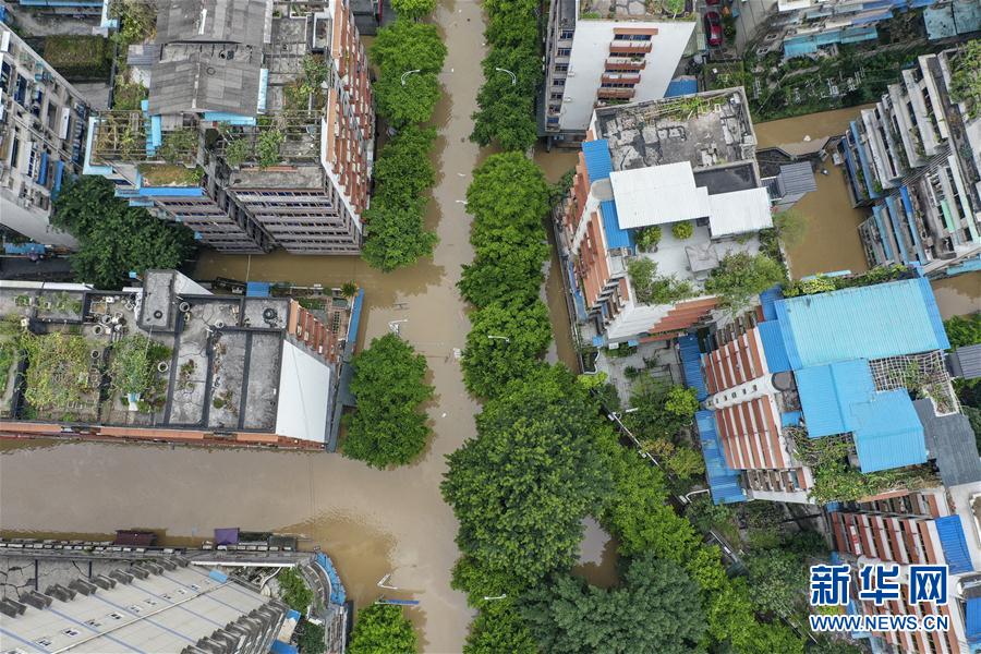 （防汛抗洪&middot;圖文互動）（3）筑起防大汛的堅強防線&mdash;&mdash;重慶防御長江、嘉陵江過境洪峰現場記錄