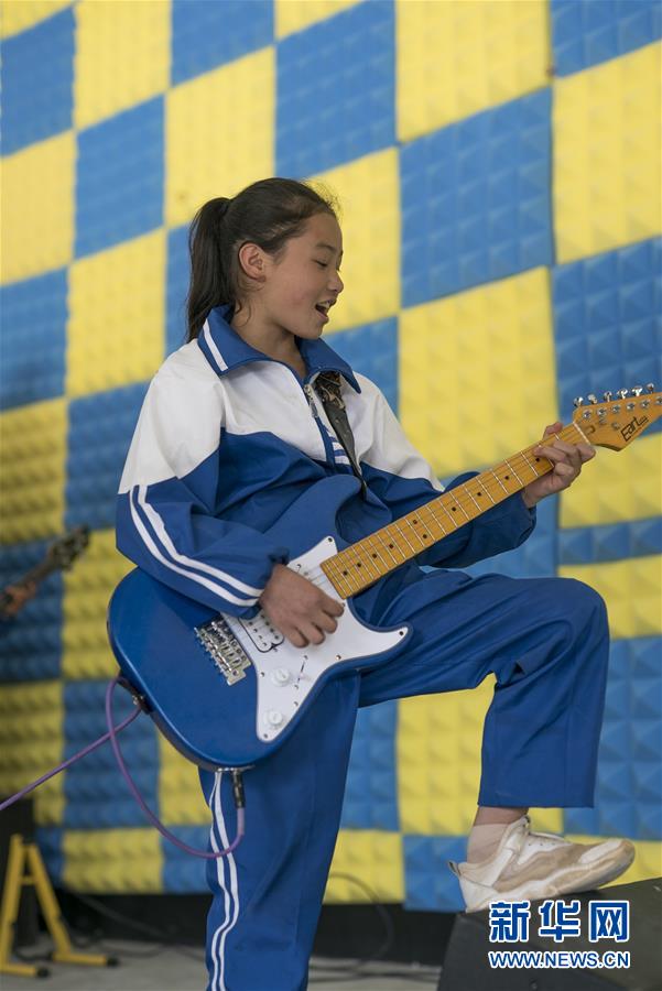 （特別的暑期生活&middot;圖文互動(dòng)）（1）聆聽&ldquo;云端&rdquo;校園的搖滾夢(mèng)&mdash;&mdash;貴州&ldquo;海拔最高&rdquo;村小暑期見聞