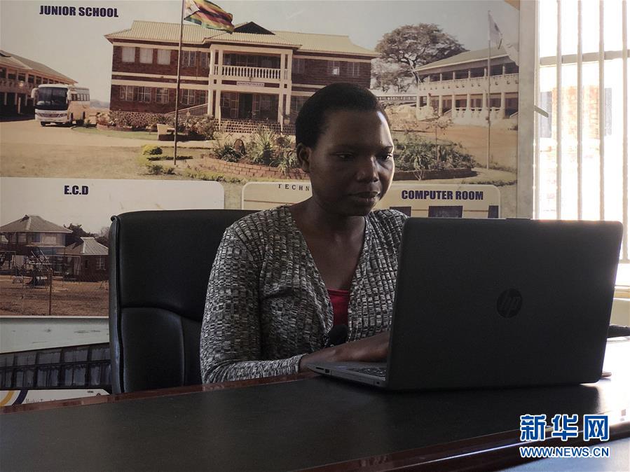 （海外抗疫故事&middot;圖文互動）（5）通訊：疫情阻擋不了津巴布韋人學中文的熱情