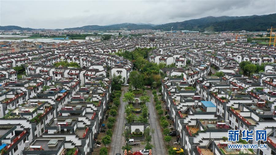 （走向我們的小康生活&middot;圖文互動）（1）&ldquo;云南第一村&rdquo;，共同富裕為什么能？