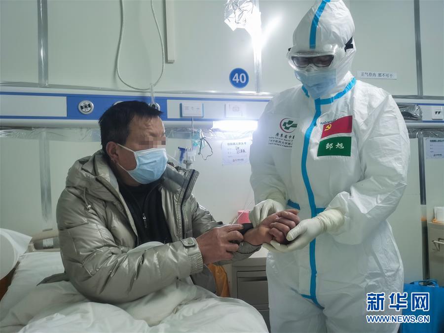 （抗疫一線醫(yī)務(wù)人員英雄群體&middot;圖文互動）（2）合力護(hù)航生命之舟&mdash;&mdash;遼寧、上海、廣東等醫(yī)療隊聯(lián)手決戰(zhàn)雷神山