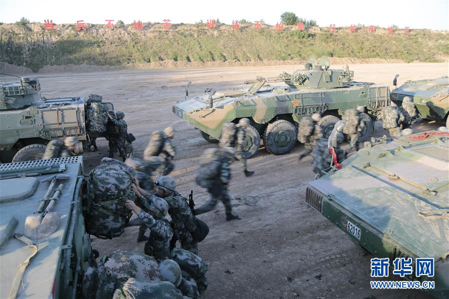 （在習近平強軍思想指引下&middot;我們在戰(zhàn)位報告&middot;圖文互動）（2）中部戰(zhàn)區(qū)陸軍某旅&ldquo;大功三連&rdquo;：建功新時代