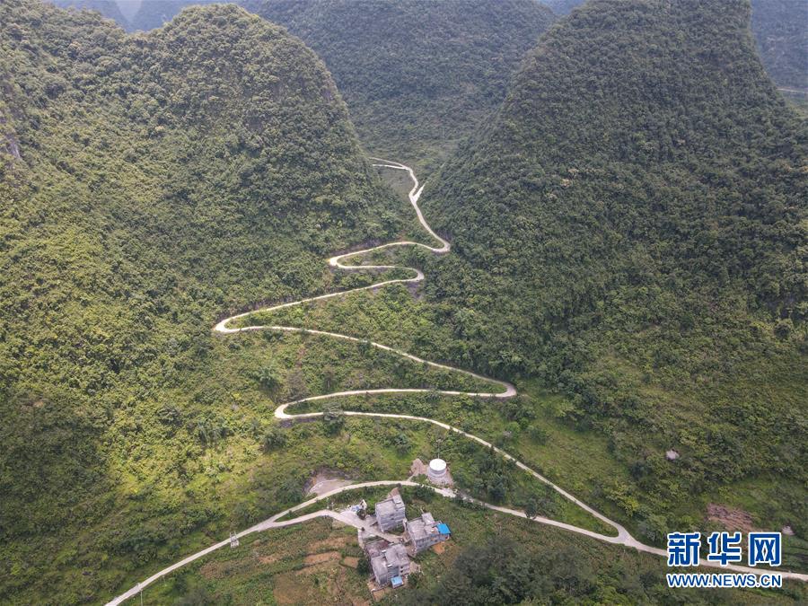 （新華全媒頭條&middot;圖文互動(dòng)）（2）決戰(zhàn)千山萬弄間&mdash;&mdash;廣西&ldquo;極貧角落&rdquo;最后攻堅(jiān)記