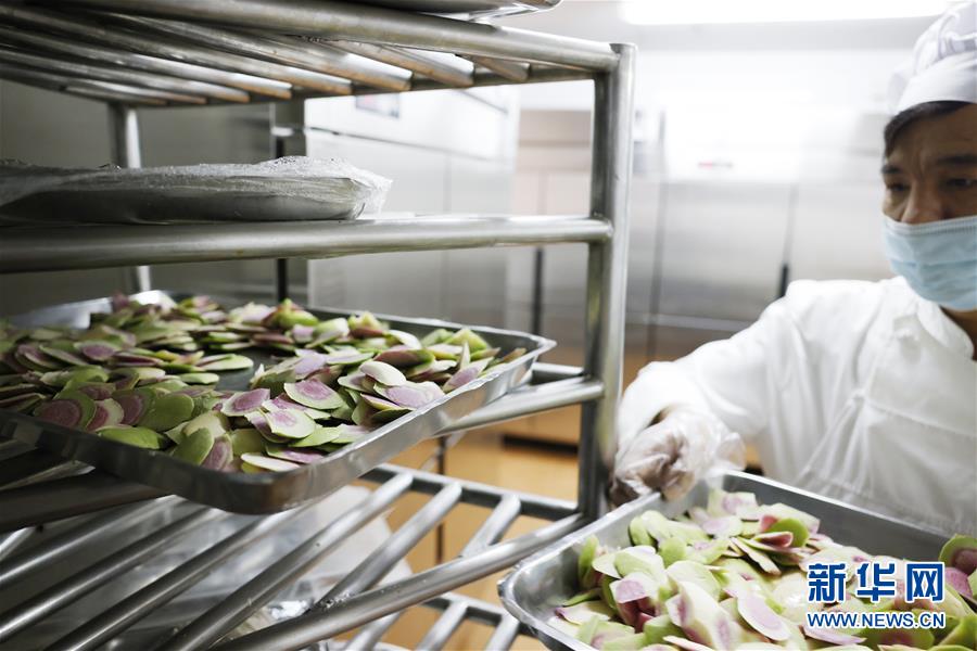 (時政)(11)黨的十九屆五中全會厲行節約反對餐飲浪費見聞