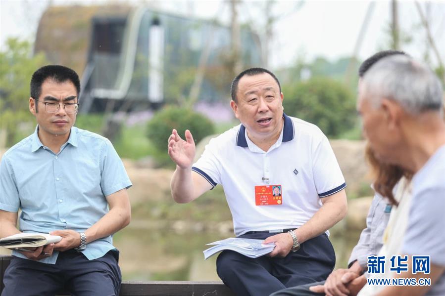 （新華全媒頭條&middot;兩會精神看落實&middot;圖文互動）（2）整體謀劃、系統(tǒng)升級、全面提升&mdash;&mdash;落實全國兩會精神織牢織密公共衛(wèi)生防護網(wǎng)