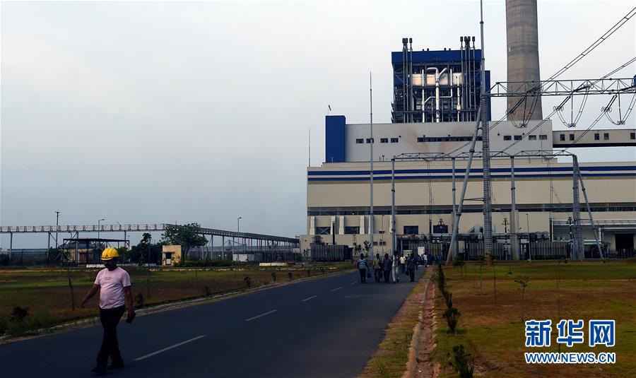 （新華全媒頭條&middot;圖文互動(dòng)）（7）特稿：為互利合作注入新動(dòng)力　為互聯(lián)互通開辟新空間&mdash;&mdash;寫在習(xí)近平主席赴印度出席中印領(lǐng)導(dǎo)人第二次非正式會(huì)晤并對(duì)尼泊爾進(jìn)行國(guó)事訪問之際