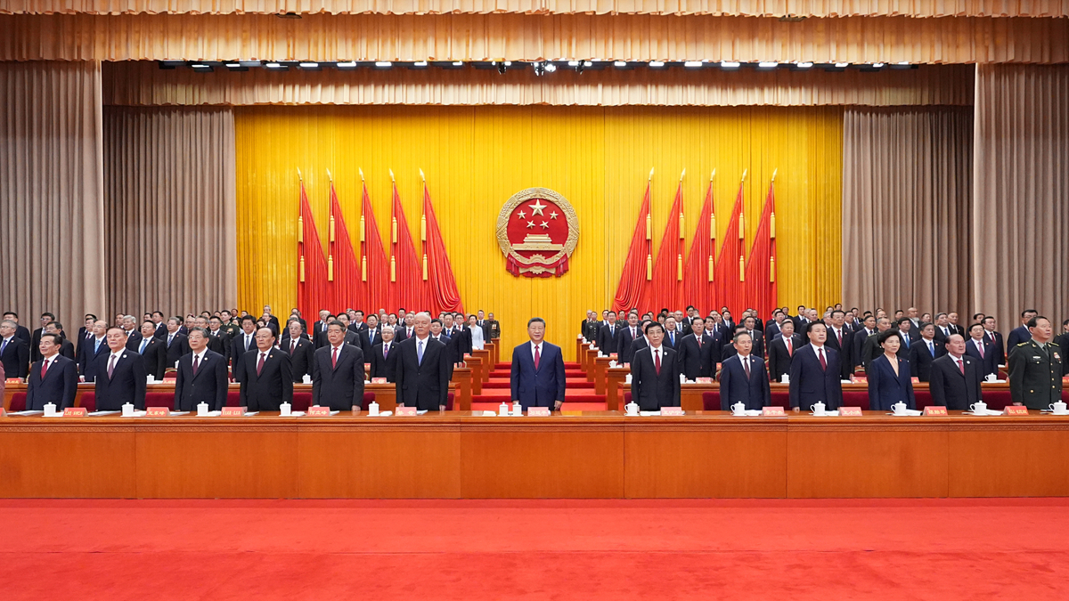 新疆維吾爾自治區(qū)成立70周年慶祝大會(huì)隆重舉行 習(xí)近平出席大會(huì)