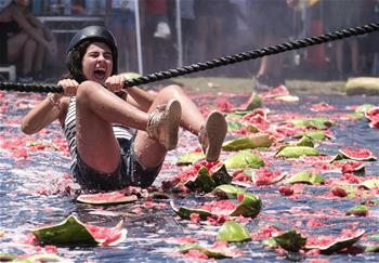 &ldquo;加州西瓜節&rdquo;在洛杉磯舉行