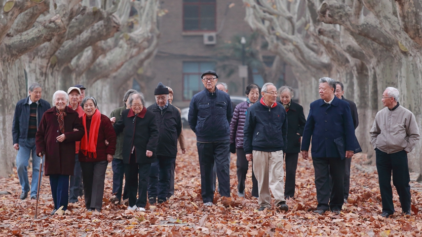 胸懷祖國 無私奉獻&mdash;&mdash;西遷精神述評