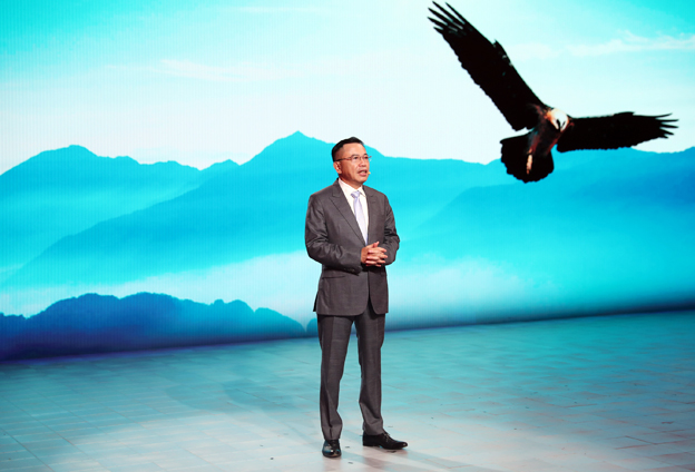 一定要在技術創新能力上力求突破，我們才會在全球的產業鏈中占據更高的地位