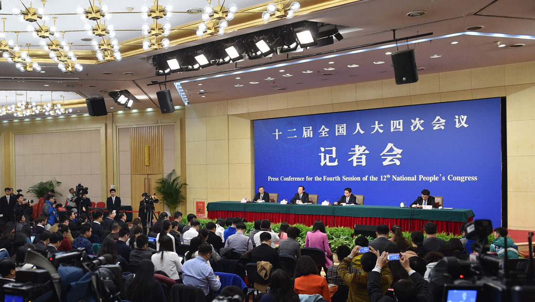 回放：農(nóng)業(yè)部就&ldquo;加快發(fā)展現(xiàn)代農(nóng)業(yè)&rdquo;答問