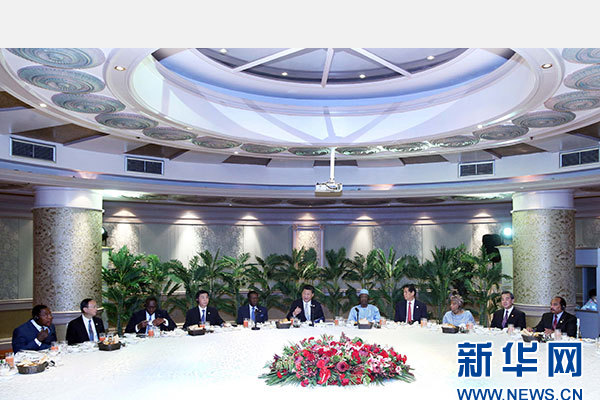 12月5日，國家主席習近平在約翰內斯堡再次集體會見17位非洲國家領導人。 新華社記者 姚大偉 攝