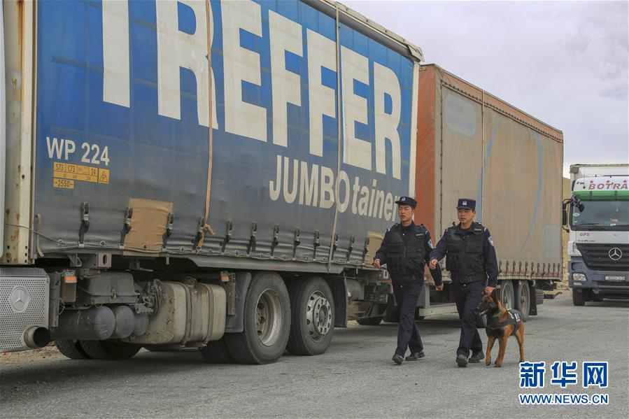 （經濟）（1）卡拉蘇口岸：中塔貿易迎&ldquo;春風&rdquo;