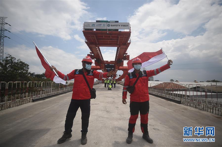 （國(guó)際&middot;圖文互動(dòng)）（7）雅萬高鐵全線開始持續(xù)架梁